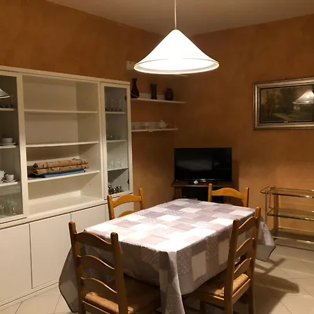 Apartament Residenza Il Castello Uno E Due
