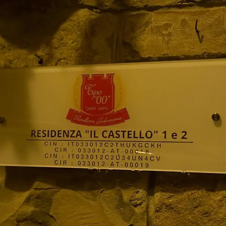 Residenza Il Castello Uno E Due Apartament