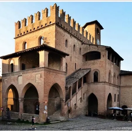 Residenza Il Castello Uno E Due * CastellʼArquato