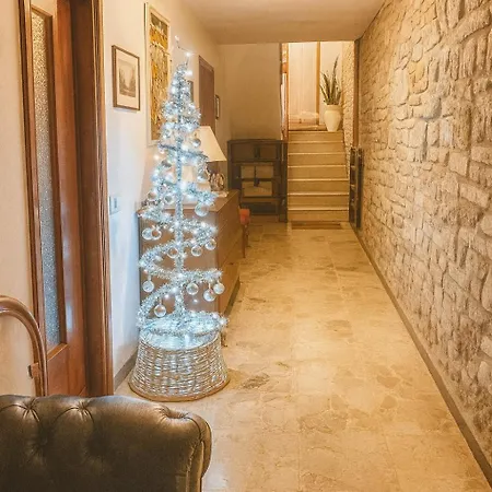 Residenza Il Castello Апартаменты Кастель-Аркуато