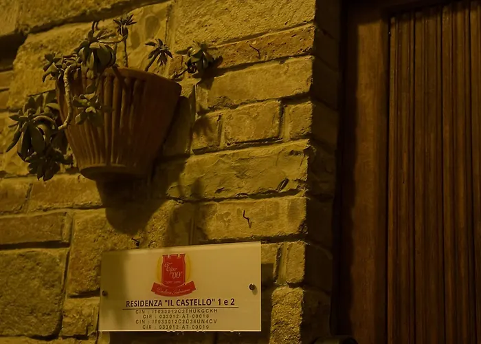 Residenza Il Castello Uno E Due Lejlighed CastellʼArquato